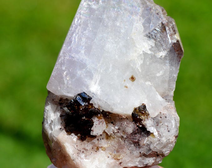 Fluor-uvite-Uvite Series & Magnesite Calcite 173 grams - Pomba pit, Serra das Éguas, Brumado, Bahia, Brazil