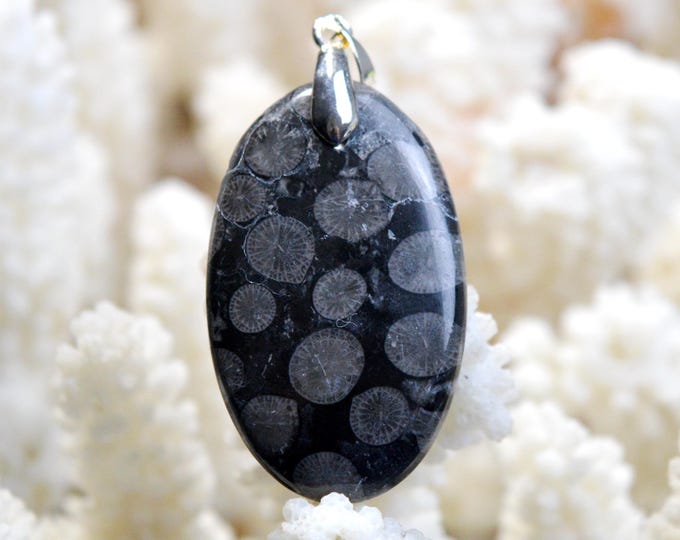41 carat fossil coral - natural stone cabochon pendant - Indonesia /FP89