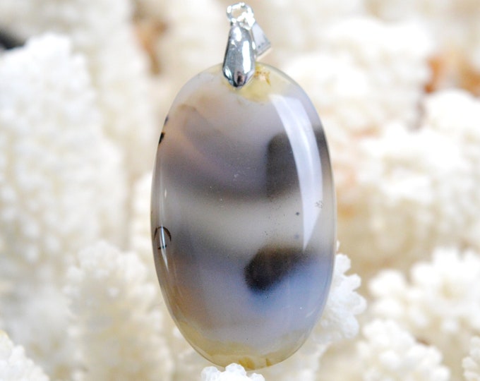 70 carat agate - natural stone cabochon pendant - Brazil // DS23