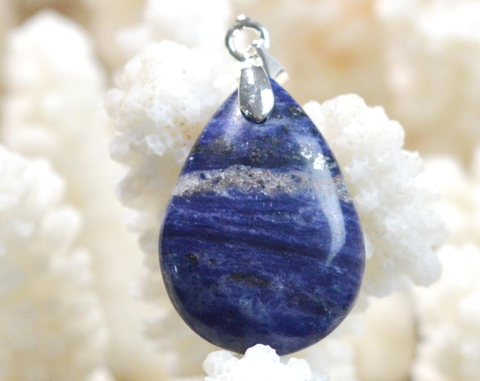 18-carat Sodalite - natural stone cabochon pendant - Namibia / FX35