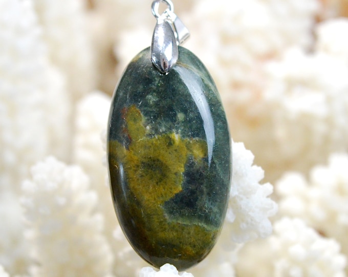 43 carat Jasper - natural stone cabochon pendant - South Africa // DK19