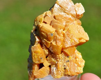 Wulfenite 87 grams - Los Lamentos Mts, Ahumada Municipality, Chihuahua, Mexico