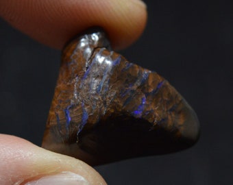 Boulder Opal Nugget 9.5 Grams - Natural Boulder Opal Nugget Tumblestone