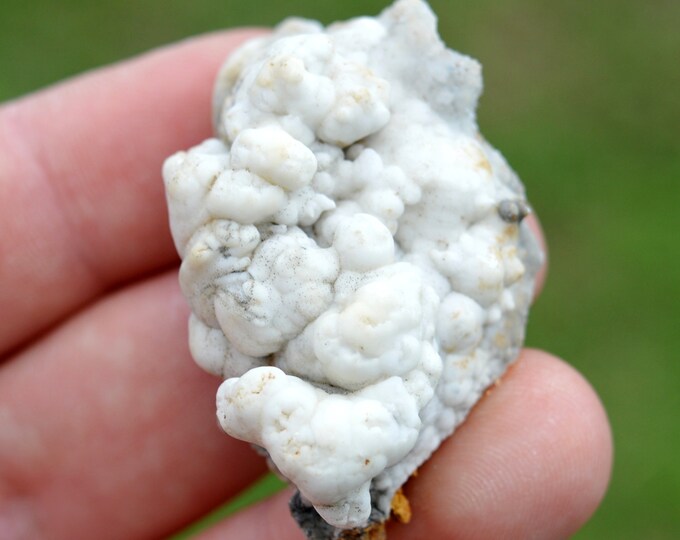 Yellow aragonite 24 grams - Lead mines, Altenberg, Ste Marie-aux-Mines, Colmar-Ribeauvillé, Haut-Rhin, Alsace, France