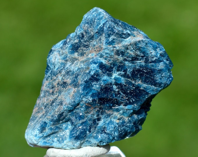 Blue apatite 91 grams - Betroka, Anosy, Madagascar