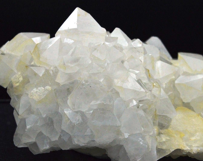 Quartz sur fluorite - 244 grammes - Mont Roc, Tarn, France