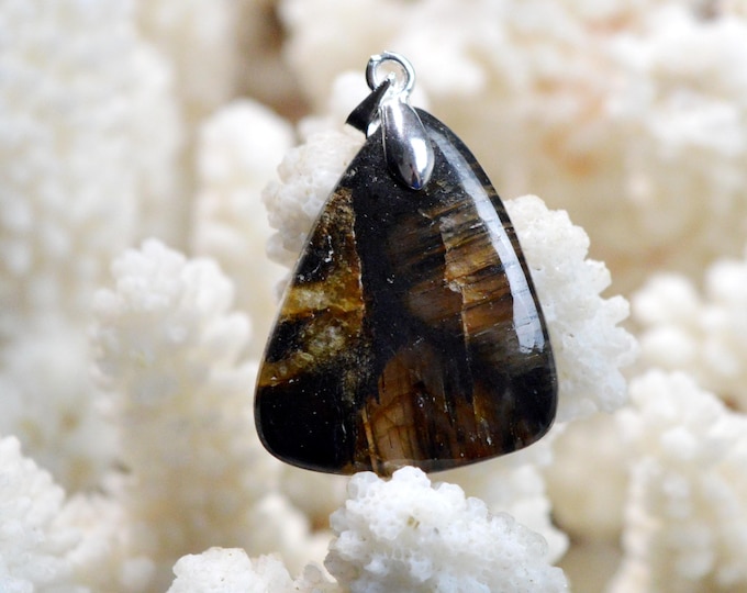 Chiastolite 25 carats - natural stone cabochon pendant - USA / FQ17