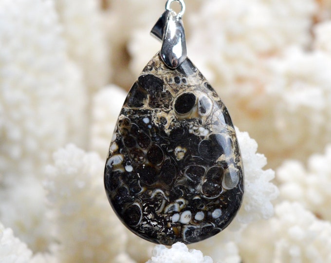 Turitella agate 42 carats - natural stone cabochon pendant - USA // DV20