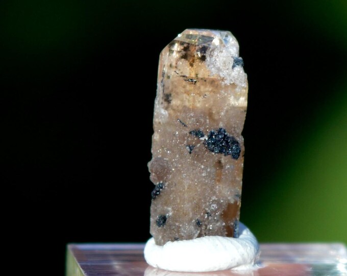 Topaz 0.8 grams - Topaz Mountain, Thomas Range, Juab County, Utah, USA