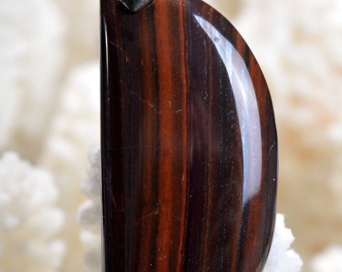 54 Carat Iron Eye - Natural Stone Cabochon Pendant - Australia // Q76