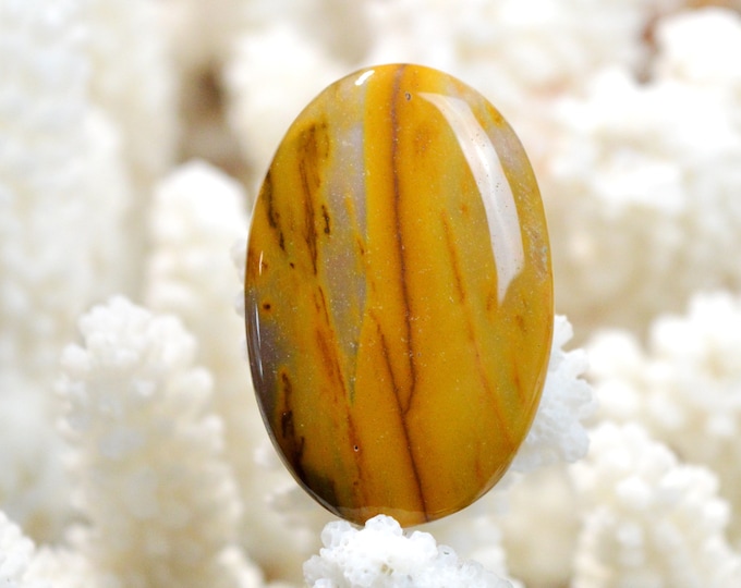Jasper var. Mookaite 45 carats - cabochon natural stone - Australia / EL42