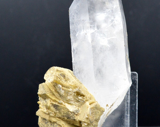 Quartz & siderite 245 grams - Panasqueira Mines, Covilhã, Castelo Branco District, Portugal