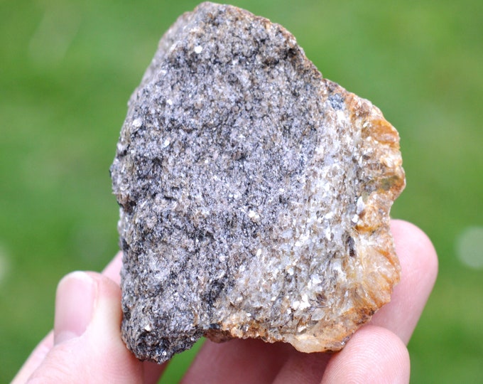 Muscovite 179 grams - Saint-Chély-d'Apcher, Mende, Lozère, Occitanie, France