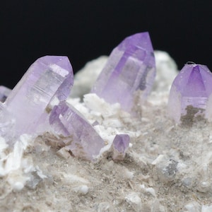 Amethyst crystals on matrix 43.8 grams - AMETHYST - Veracruz, Mexico