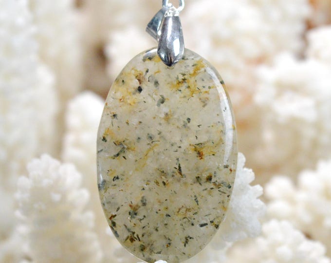 49-carat Epidote Quartz - Natural Stone Cabochon Pendant - China / GB44
