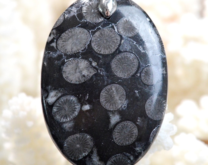 56 carat fossil coral - natural stone cabochon pendant - Indonesia // BN37