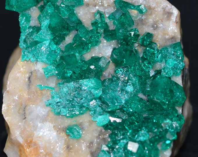 DIOPTASE 13.13 grams - DIOPTASE - RARE lustrous crystals cluster - Kazakhstan