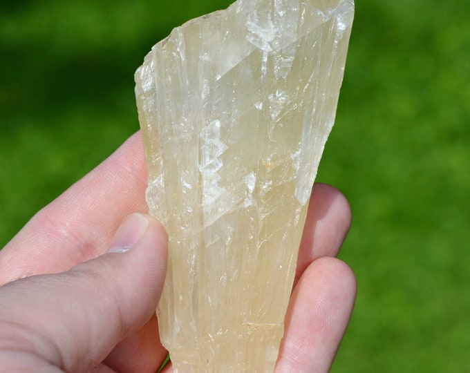 Calcite 163 grams - Glageon, Avesnes-sur-Helpe, Nord, Hauts-de-France, France
