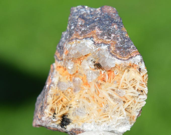 Goethite & Baryte Quartz 25 grams - Les Redoutières Mine, Chaillac Mines, Chaillac, Le Blanc, Indre, Centre-Val de Loire, France