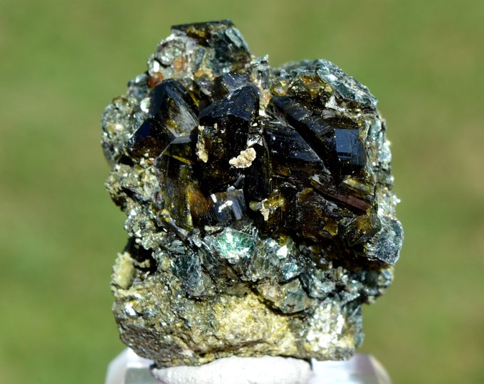 Epidote & Clinochlore 77 grams - Koukouri diggings, Trantimou, Diakon, Bafoulabé Cercle, Kayes Region, Mali