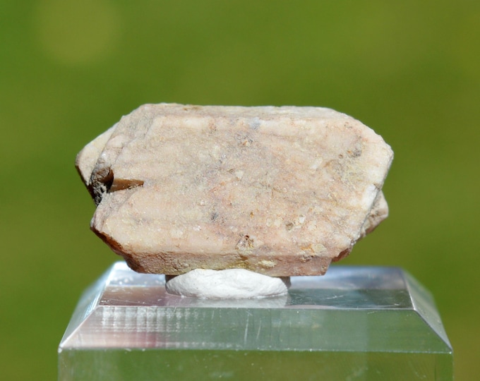 Orthoclase 4.6 grams - Four-la-Brouque ravine, Saint-Babel, Issoire, Puy-de-Dôme, Auvergne-Rhône-Alpes, France