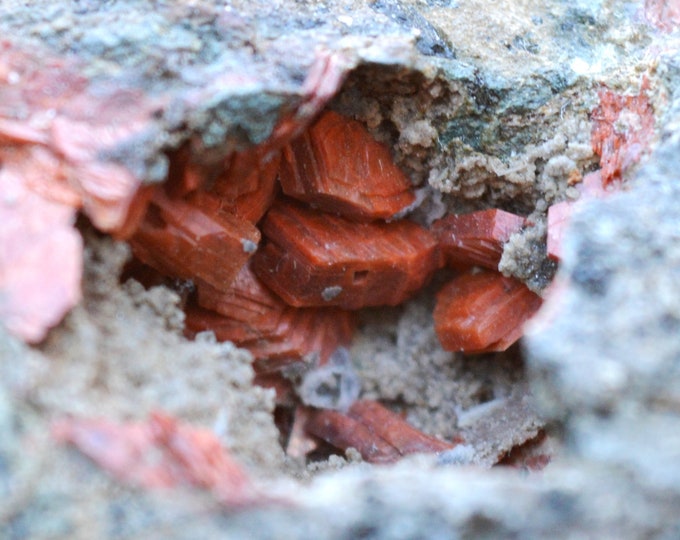 Heulandite - 202 grams - Fassa Valley, Trento Province, Trentino-Alto Adige, Italy