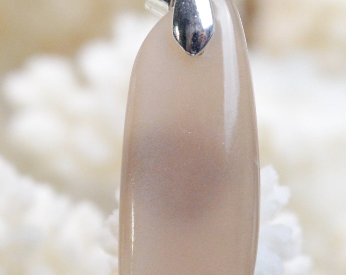 Pierre de lune pêche 8.5 carats - pendentif cabochon pierre naturelle - Inde // Ref N26