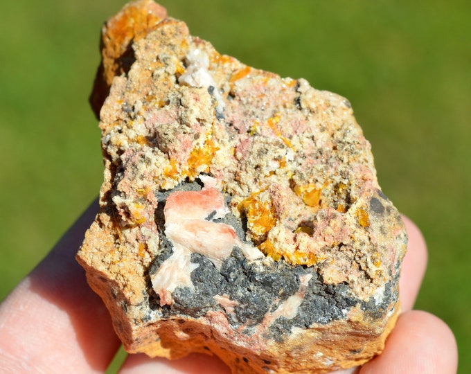 Wulfenite baryte galena 149 grams - Mibladen mining district, Midelt Province, Drâa-Tafilalet Region, Morocco
