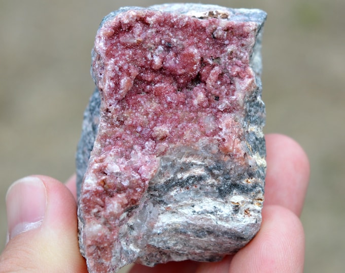 Cobalt-calcite 216 grams - Kolwezi mining district, Lualaba, DR Congo
