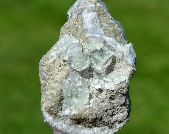 Fluorite 160 grams - Xianghuapu Mine, Xianghualing Sn-polymetallic ore field, Linwu Co., Chenzhou, Hunan, China
