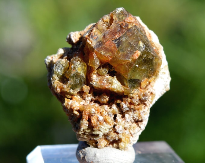 Grossular Garnet 20 grams - Nioro du Sahel Circle, Kayes Region, Mali