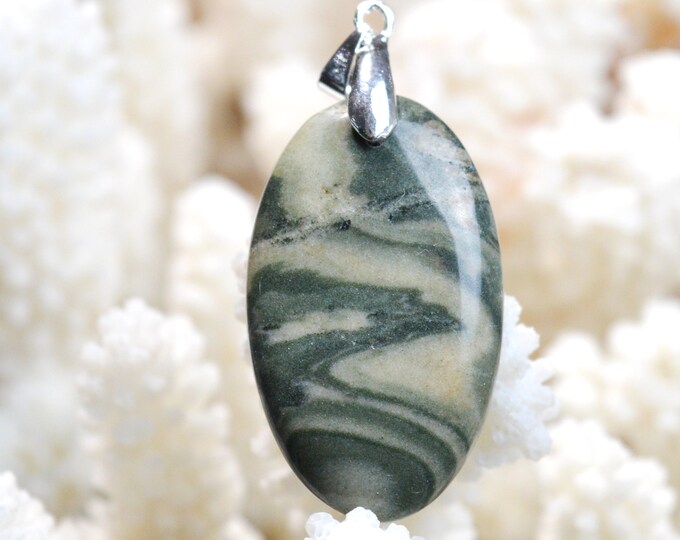 40 carat Jasper - natural stone cabochon pendant - Africa // CX72