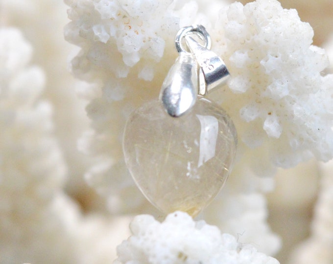 8 carat rutilated quartz - natural stone cabochon pendant - Brazil / FK52