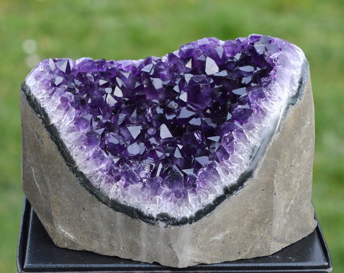 Amethyst - 2400 grams - Artigas, Artigas Department, Uruguay