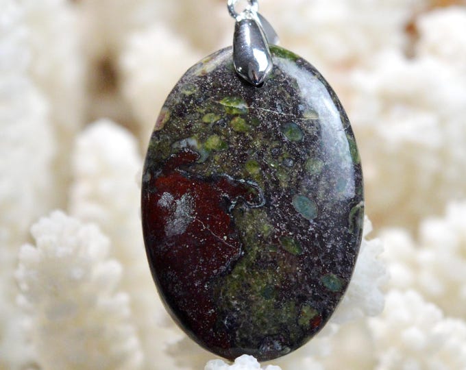 60 carat "Dragon Blood" Jasper - natural stone cabochon pendant - Australia / FS44