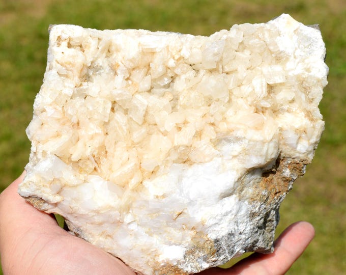 Quartz & Dolomite 1840 grams - Villaret pit, Susville, Grenoble, Isère, Auvergne-Rhône-Alpes, France