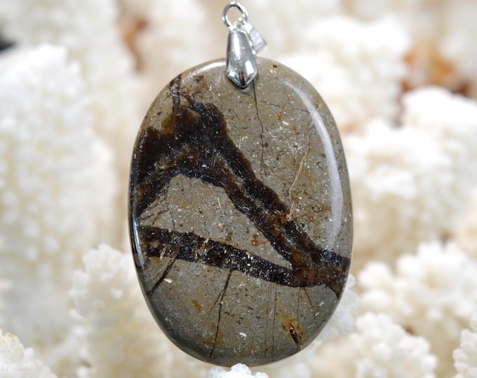 91 carat Septaria - natural stone cabochon pendant - Madagascar / GB57