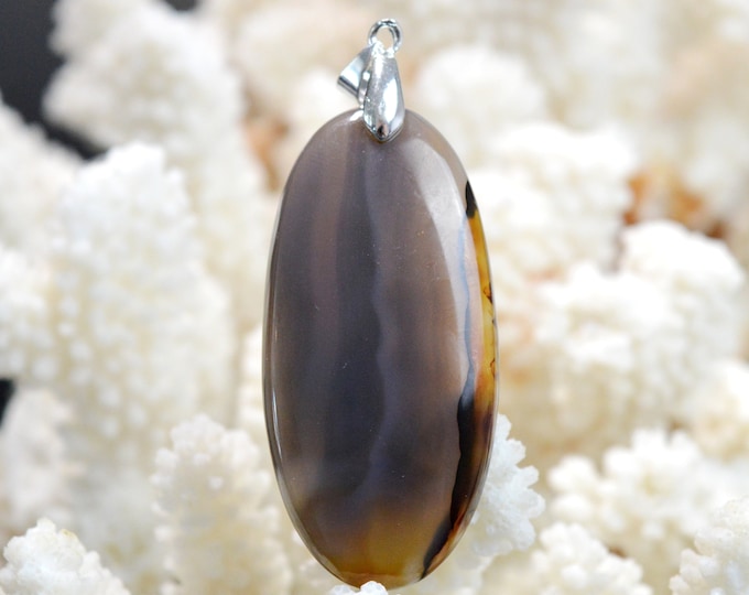 79 carat agate - natural stone cabochon pendant - Brazil // DS34