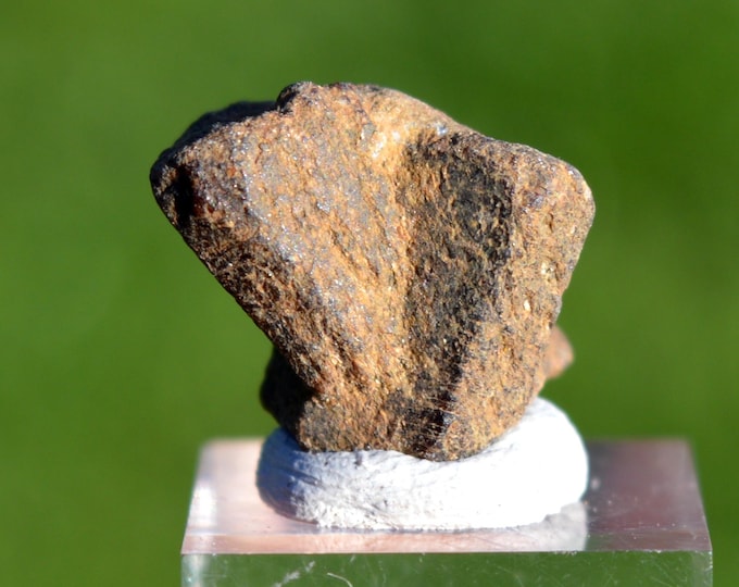 Staurolite 4 grams - Coray, Châteaulin, Finistère, Brittany, France