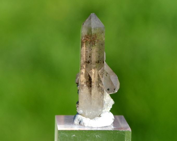 Smoky quartz 4.1 grams - Minstigertal (Münstigertal), Münster, Goms, Valais, Switzerland