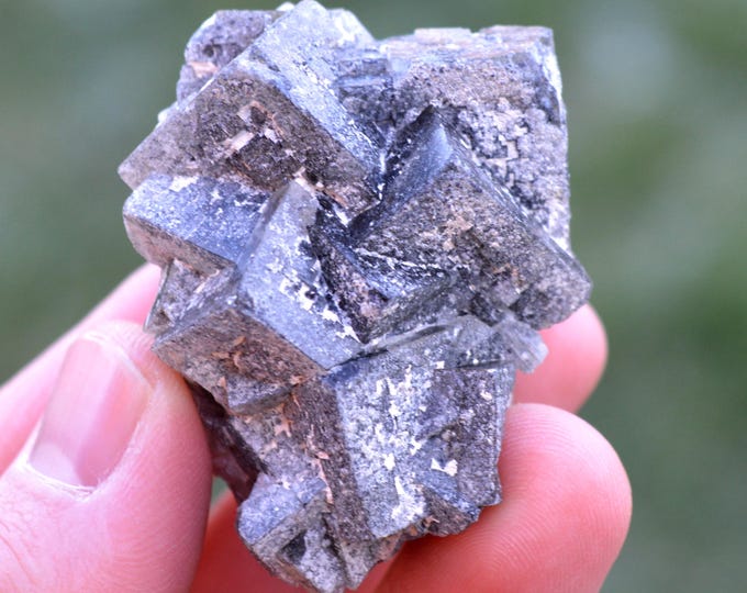 Fluorite 98 grams - Chaillac, Indre, Centre-Val de Loire, France