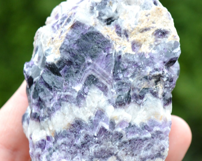 Chevron amethyst - 265 grams - Escout, Le Vernet-Chaméane, Issoire, Puy-de-Dôme, Auvergne-Rhône-Alpes, France