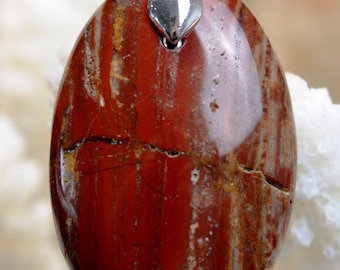 31-carat banded red jasper - natural stone cabochon pendant - Tanzania // L32