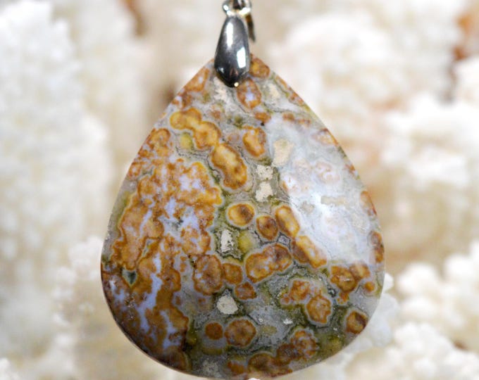 73-carat Orbicular Jasper - Natural Stone Cabochon Pendant - Madagascar / FZ32