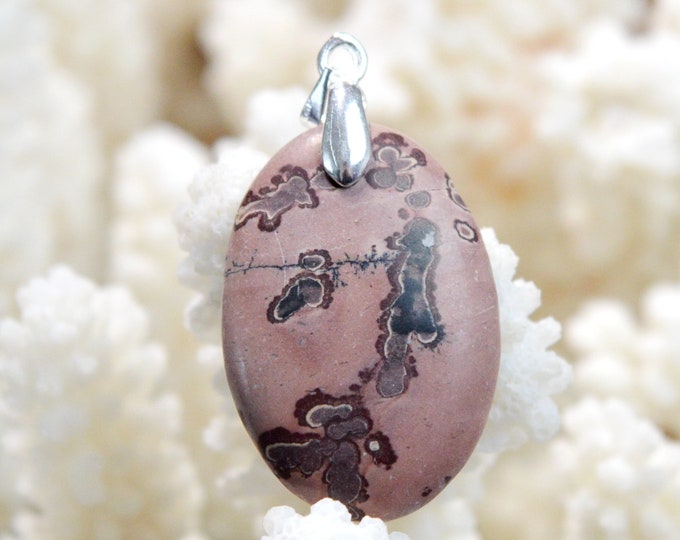 Mookaite 21 carats - natural stone cabochon pendant - Morocco // DQ13