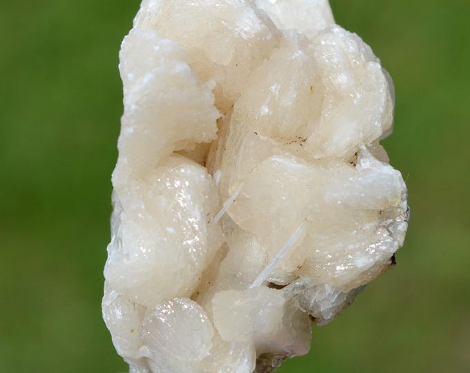 Stilbite 42 grams - Jalgaon District, Nashik Division, Maharashtra, India