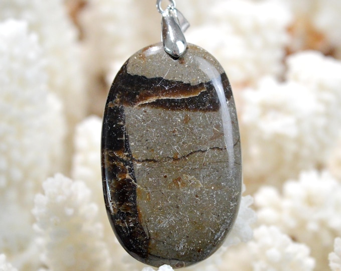 72-carat Septarian No. 1 - natural stone cabochon pendant - Madagascar / GB62