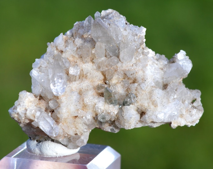 Quartz 30 grams - Le Noirey, Pontamafrey-Montpascal, Arrondissement of Saint-Jean-de-Maurienne, Savoie, Auvergne-Rhône-Alpes, France