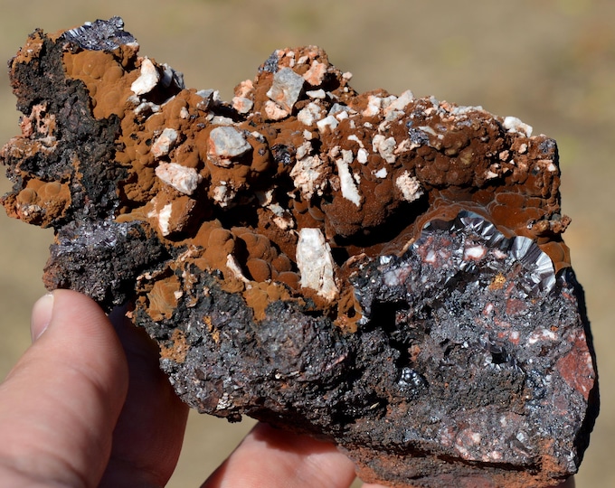Goethite 746 grams - Mont-Roc Mine, Mont-Roc, Castres, Tarn, Occitanie, France