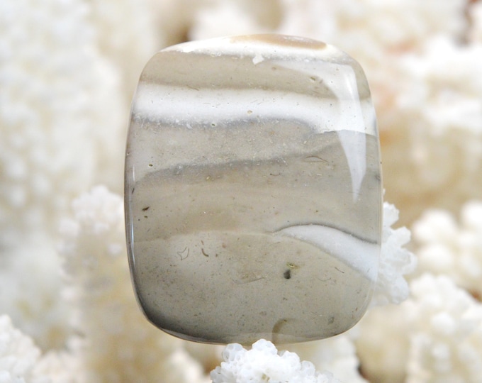 Flint (flint) 55 carats - natural stone cabochon - Poland // CV9